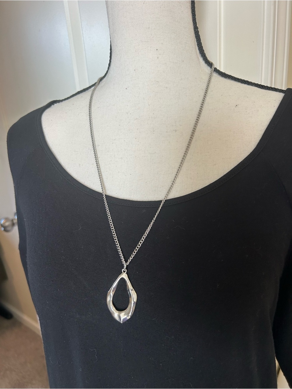 Silver Teardrop Pendant Necklace - Modern Women's Jewelry